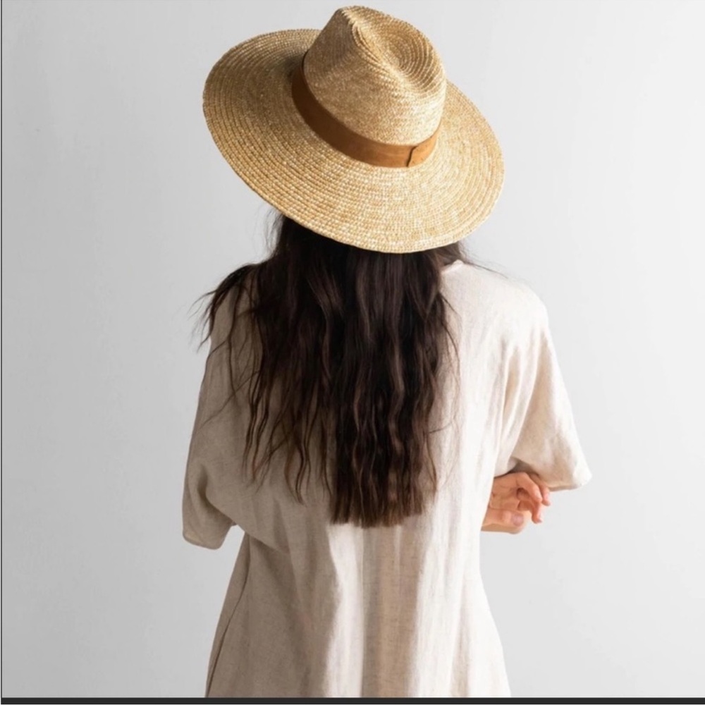 Gigi and Pip Isla straw fedora